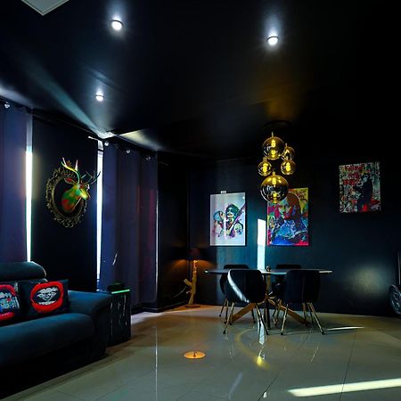 Appartement Pop Art - Asterix,Cdg,Chantilly,Disney La Chapelle-en-Serval Екстер'єр фото
