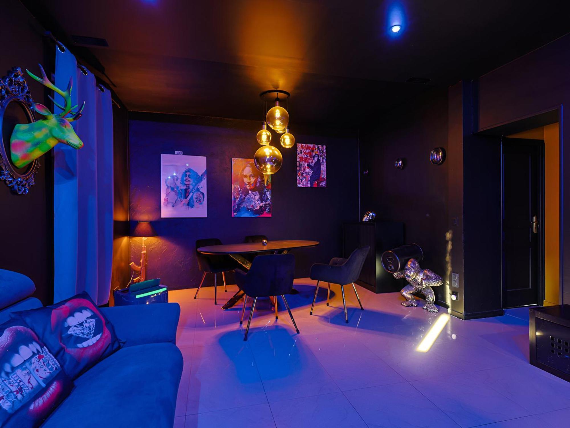 Appartement Pop Art - Asterix,Cdg,Chantilly,Disney La Chapelle-en-Serval Екстер'єр фото