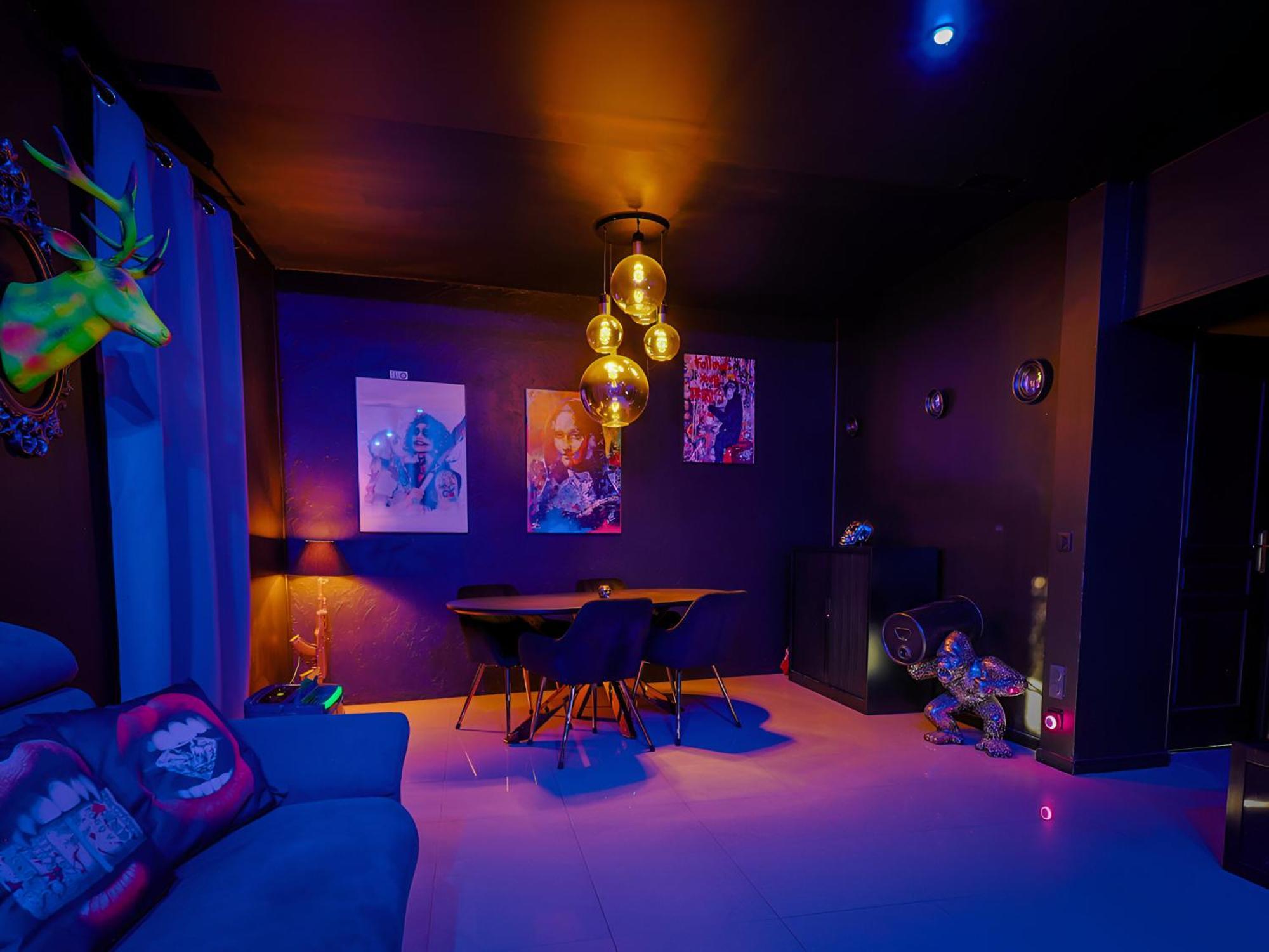Appartement Pop Art - Asterix,Cdg,Chantilly,Disney La Chapelle-en-Serval Екстер'єр фото
