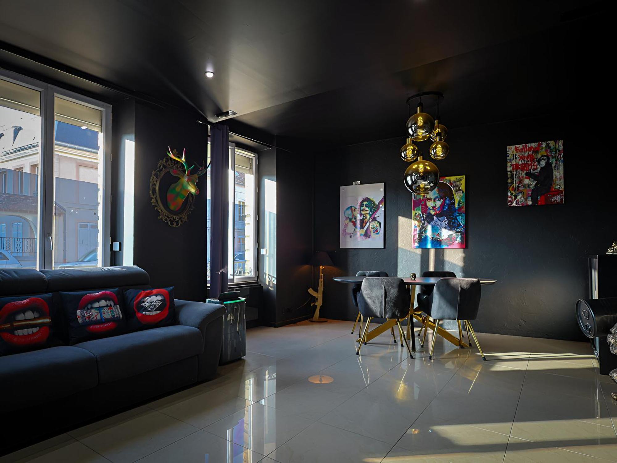 Appartement Pop Art - Asterix,Cdg,Chantilly,Disney La Chapelle-en-Serval Екстер'єр фото