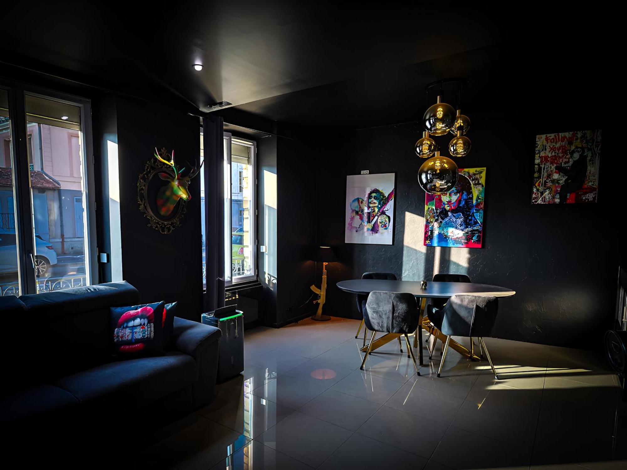 Appartement Pop Art - Asterix,Cdg,Chantilly,Disney La Chapelle-en-Serval Екстер'єр фото