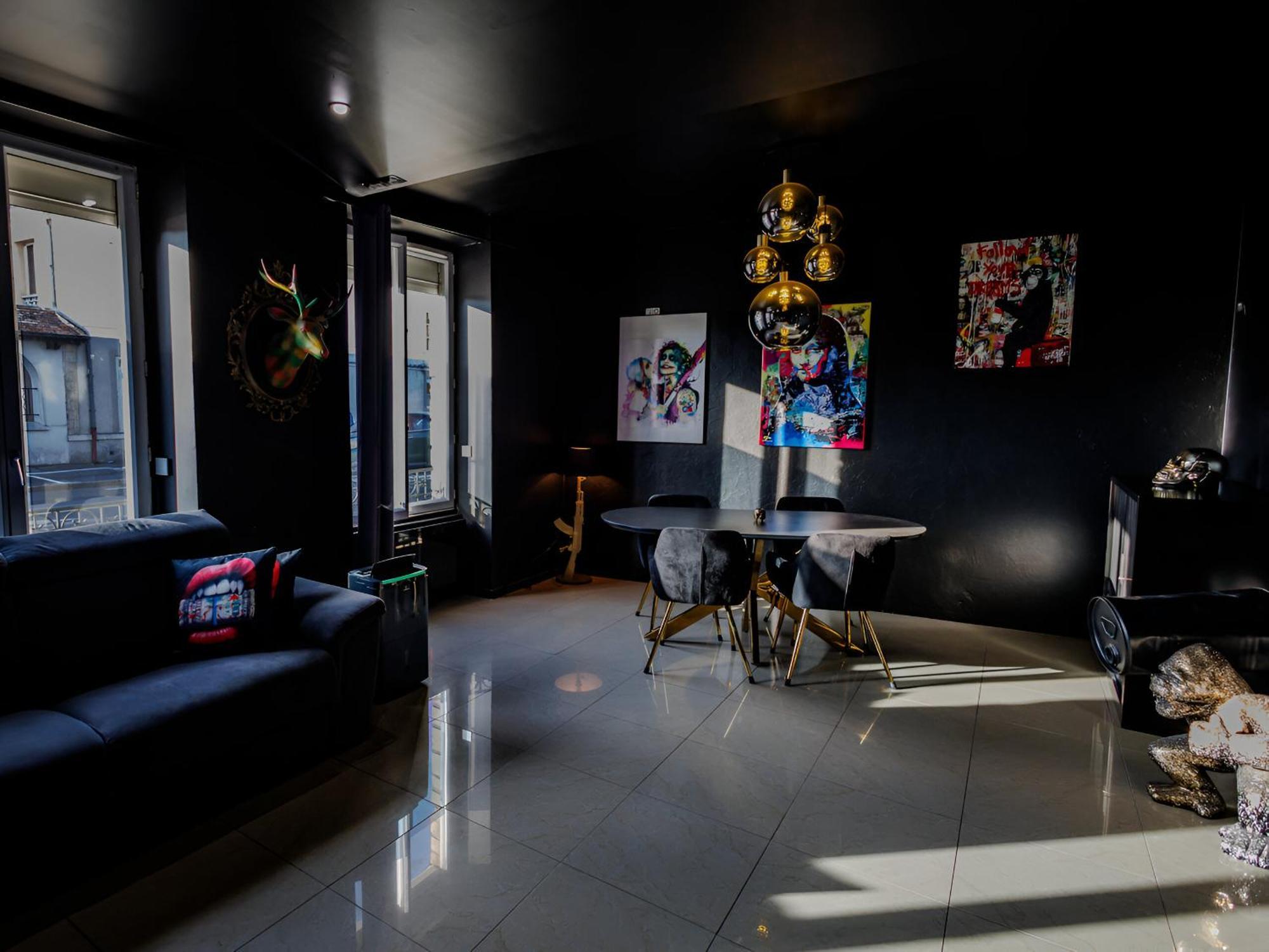 Appartement Pop Art - Asterix,Cdg,Chantilly,Disney La Chapelle-en-Serval Екстер'єр фото